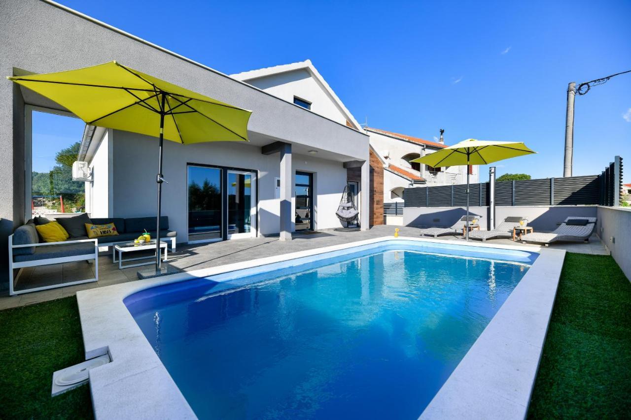 Luxurious Villa Natali Pridraga Exterior photo