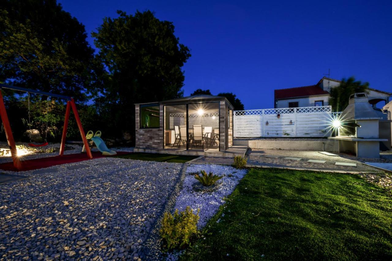 Luxurious Villa Natali Pridraga Exterior photo