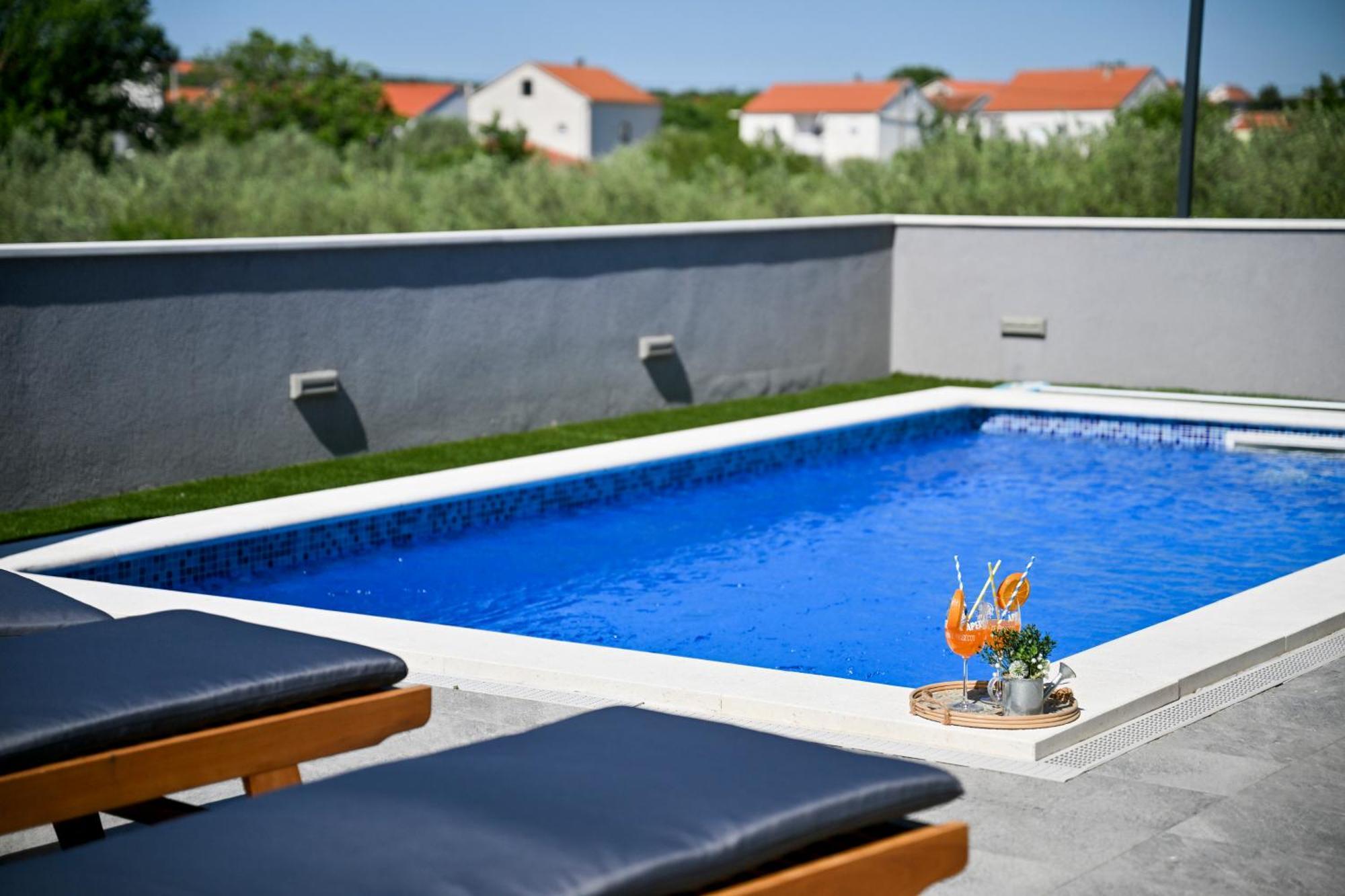 Luxurious Villa Natali Pridraga Exterior photo